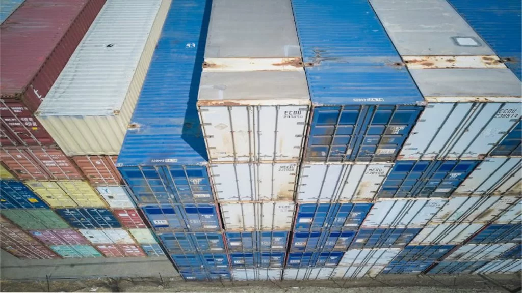 20 Foot Shipping Containers