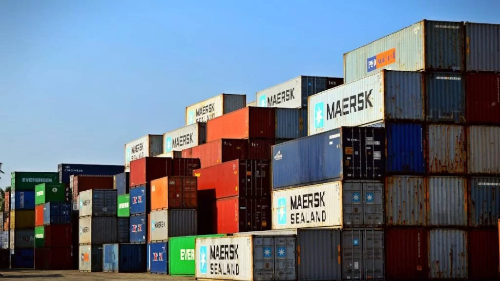 Used Insulated Shipping Containers for Sale: Save Big!