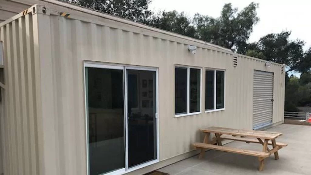Container Office Makeovers: Ideas That Redefine Workspaces