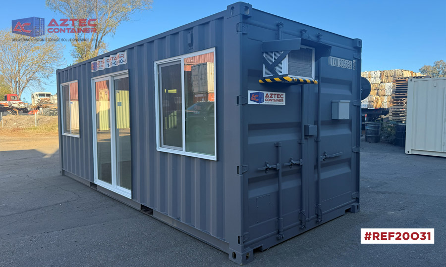 Shipping Container for rent in Palmdale, CA 34.5794° N, 118.1165° W